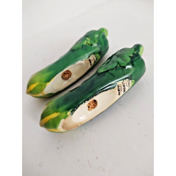 Vintage Cucumber Salt and Pepper Shakers & Underplate Hinode Japan 1950's - Picture 8 of 13